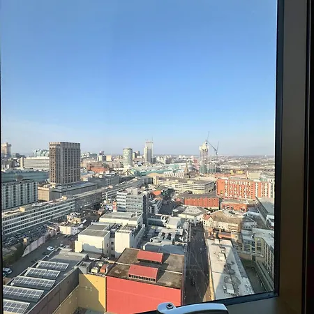 Skyline View In Centre - South Apt129 Birmingham